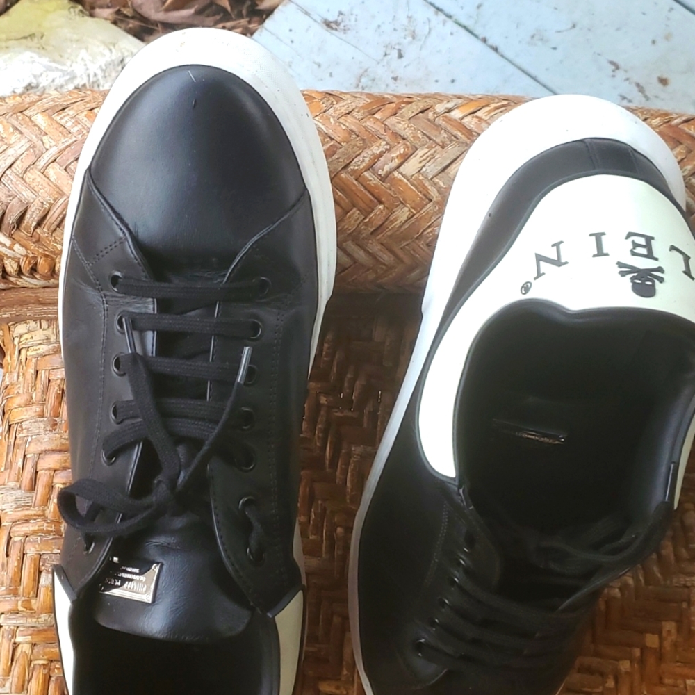 Sneaker - Picture 4 of 4